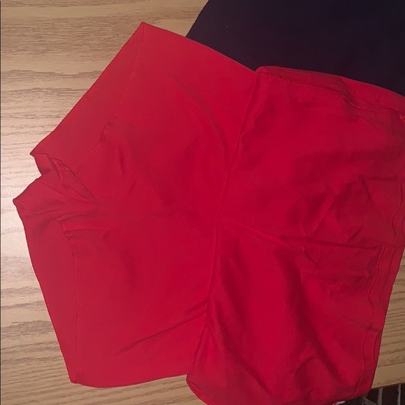 Mini skirt - Picture 2 of 2